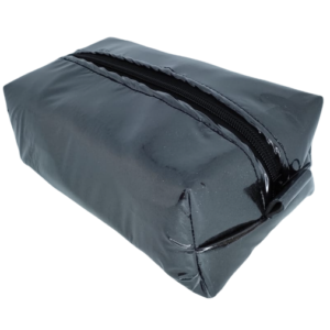 CARTUCHERA GIGANTE "NEGRO C/ BRILLO" DOBLE FORRO (REFORZADA)