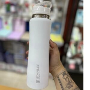 Botella Térmica Acero Inoxidable "STANLEY C/ PICO (SIMIL SPORT)" 750 ml doble capa Siliconados