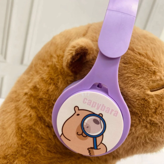 Auriculares Inalámbricos ** CAPYBARA LILA ** Tipo Vincha Bluetooth