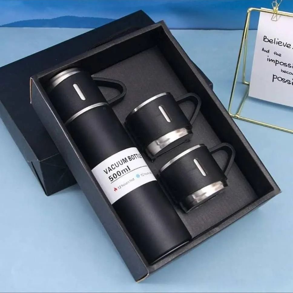 SET x 4 PIEZAS * CAMPING  NEGRO* TERMO 500 ML + TAZAS ACERO 18 / 8 (DOBLE CAPA) 12 HS - Frio y Calor -