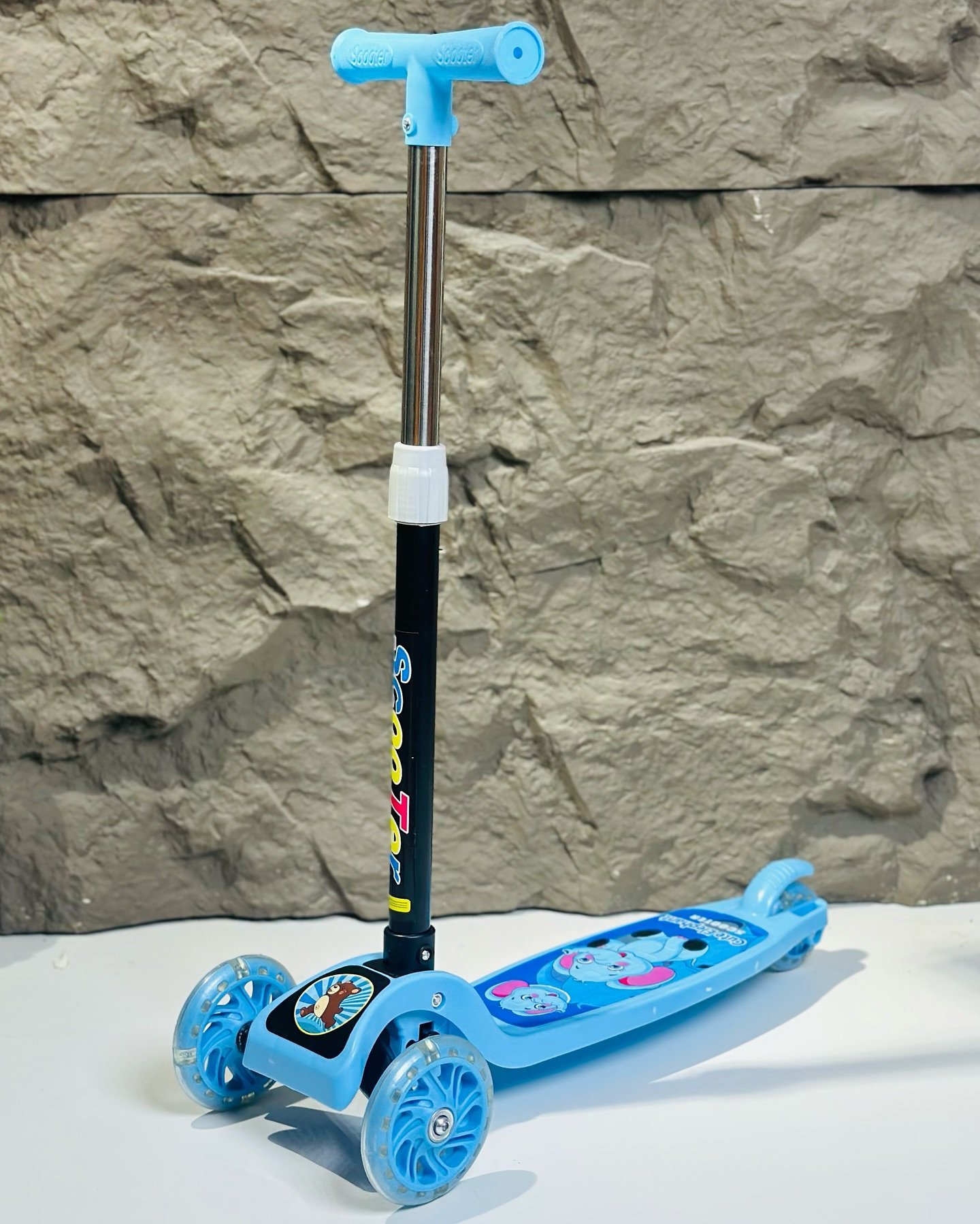 Monopatin Plegable - Scooter Celeste - 3 Ruedas c/ Luz