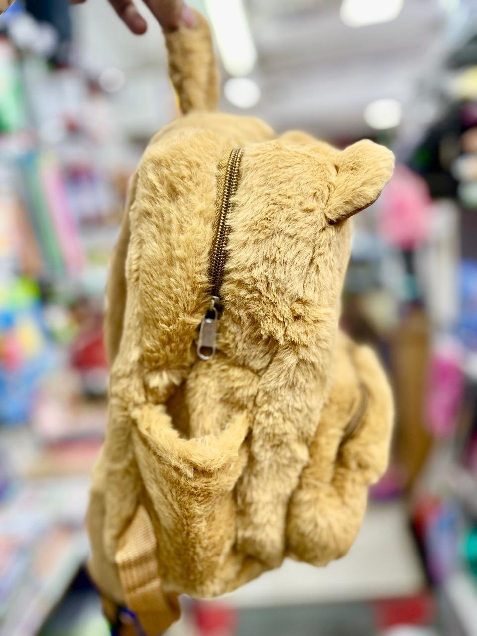 MOCHILAS PELUCHE * CAPIBARA *