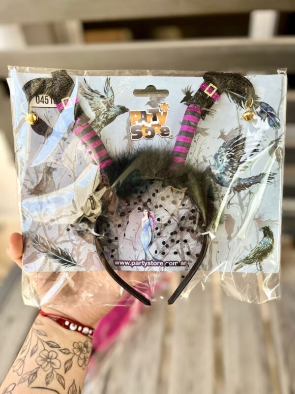 VINCHA PATAS DE BRUJA CON CASCABELES HALLOWEEN