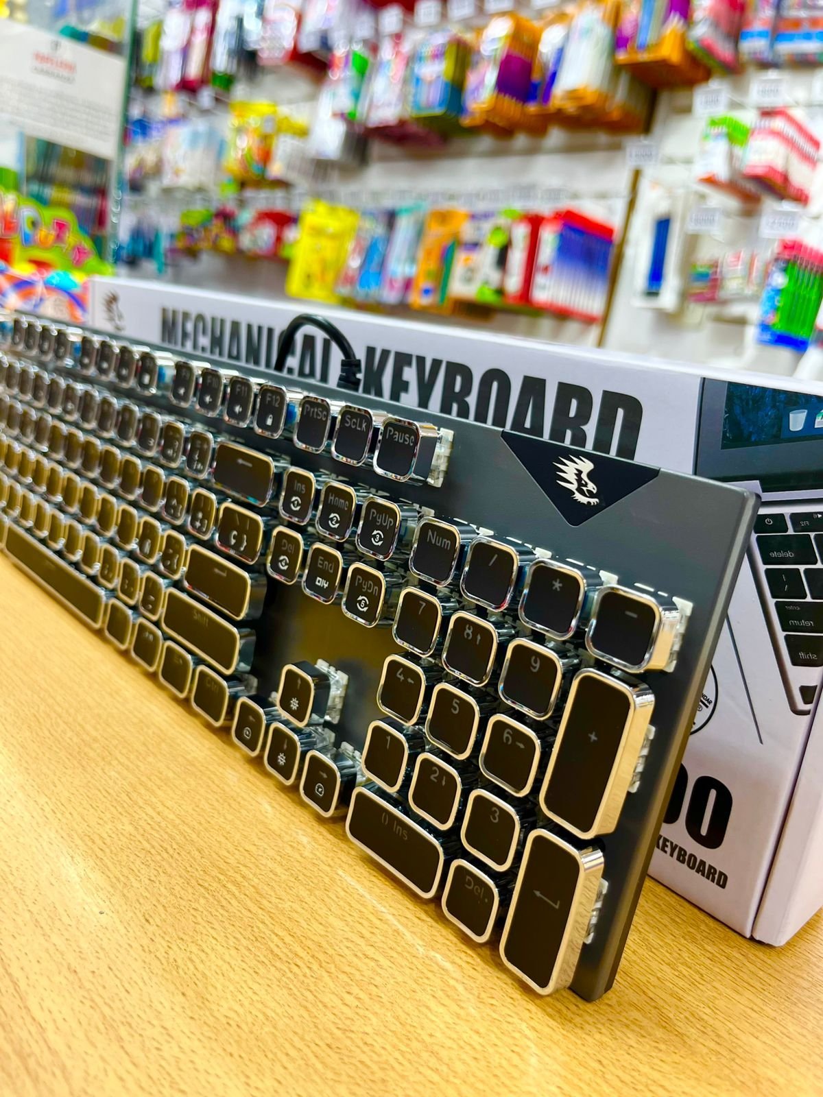 TECLADO MECANICO * YELANDAR K200 * C/ LUZ RETROILUMINADO