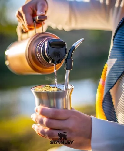 SET METALIZADO TIPO * TERMO STANLEY 1.2L + MATE 260ML + BOMBILLA / (NUEVO PICO VERTEDOR) ACERO INOXIDABLE