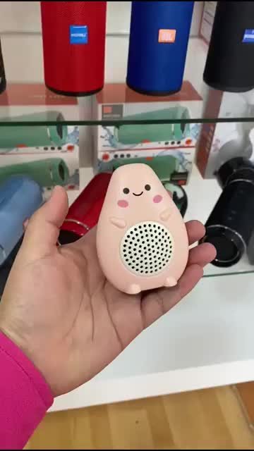 Mini Parlante " Palta Rosa " Batería Bluetooth Inalámbrico