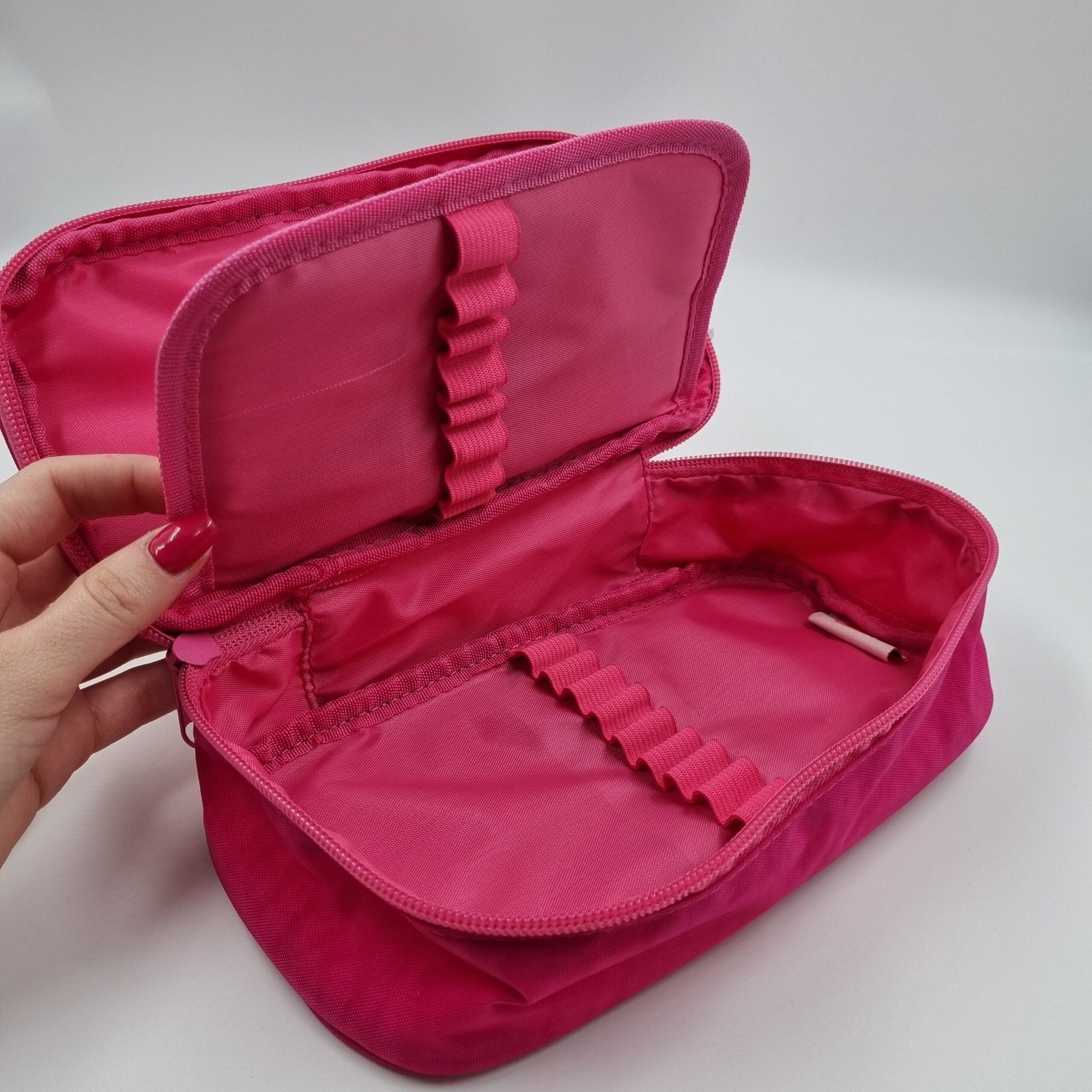 CARTUCHERAS 50 Lápices BRW ** FUCSIA **  1 Cierre c/ Divisiones Internas - PREMIUM Reforzada