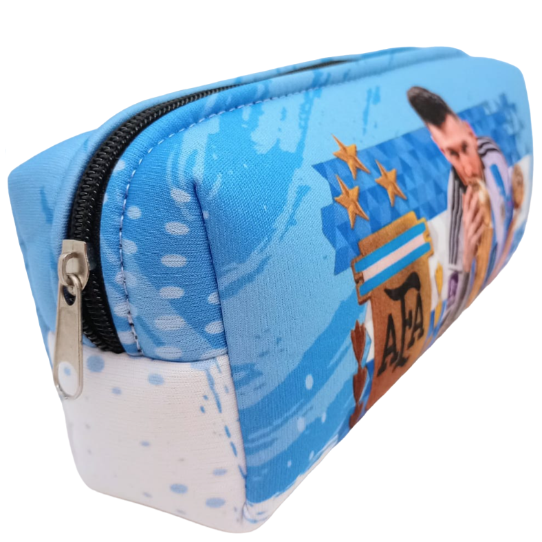CARTUCHERAS NEOPRENE "MESSI" TAMAÑO MEDIANO (LAVABLES) COPA SELECCION ARGENTINA Cod 100