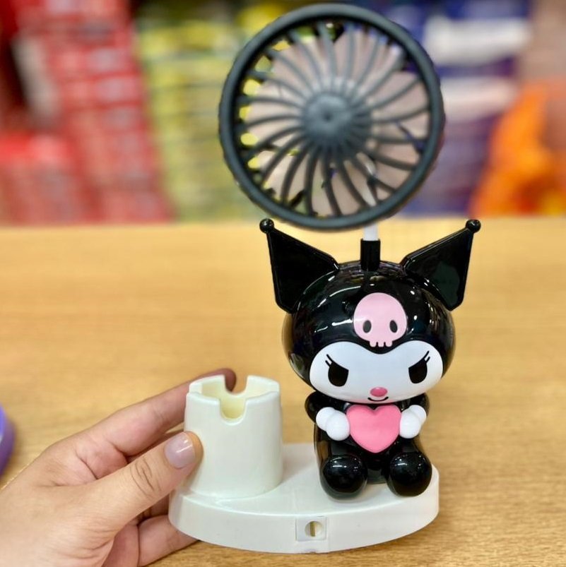 VENTILADOR DE ESCRITORIO * KUROMI NEGRO * + SACAPUNTAS + PORTA LAPICES RECARGABLE