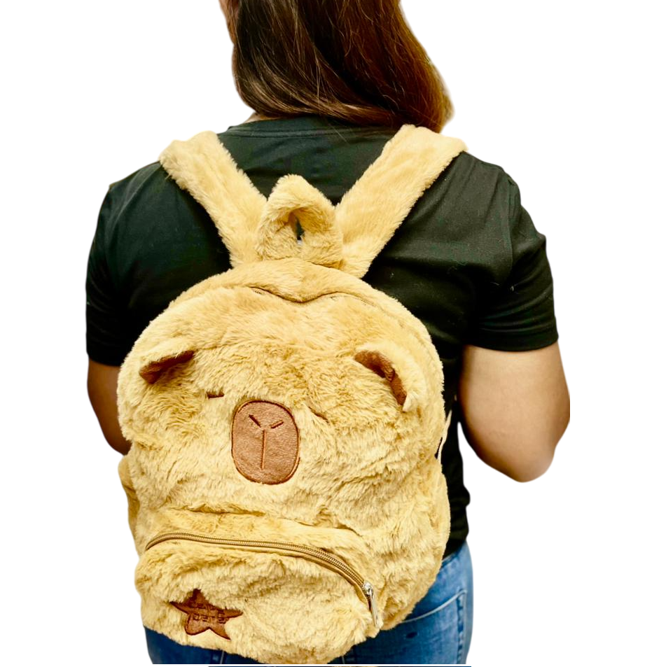 MOCHILAS PELUCHE * CAPIBARA *