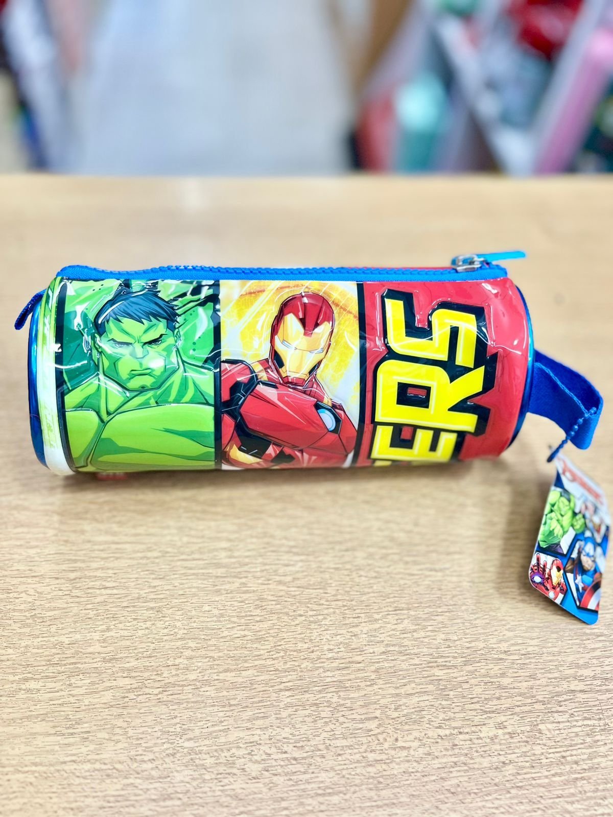 CARTUCHERAS TUBO CRESKO " AVENGERS " (VENGADORES MARVEL)