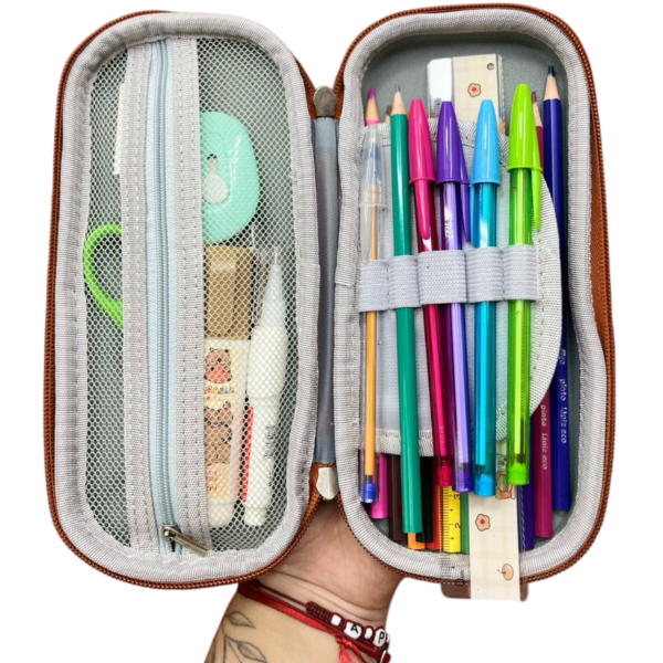 .CARTUCHERAS *CAPIBARA* Rigida 3D c/ Organizador interno