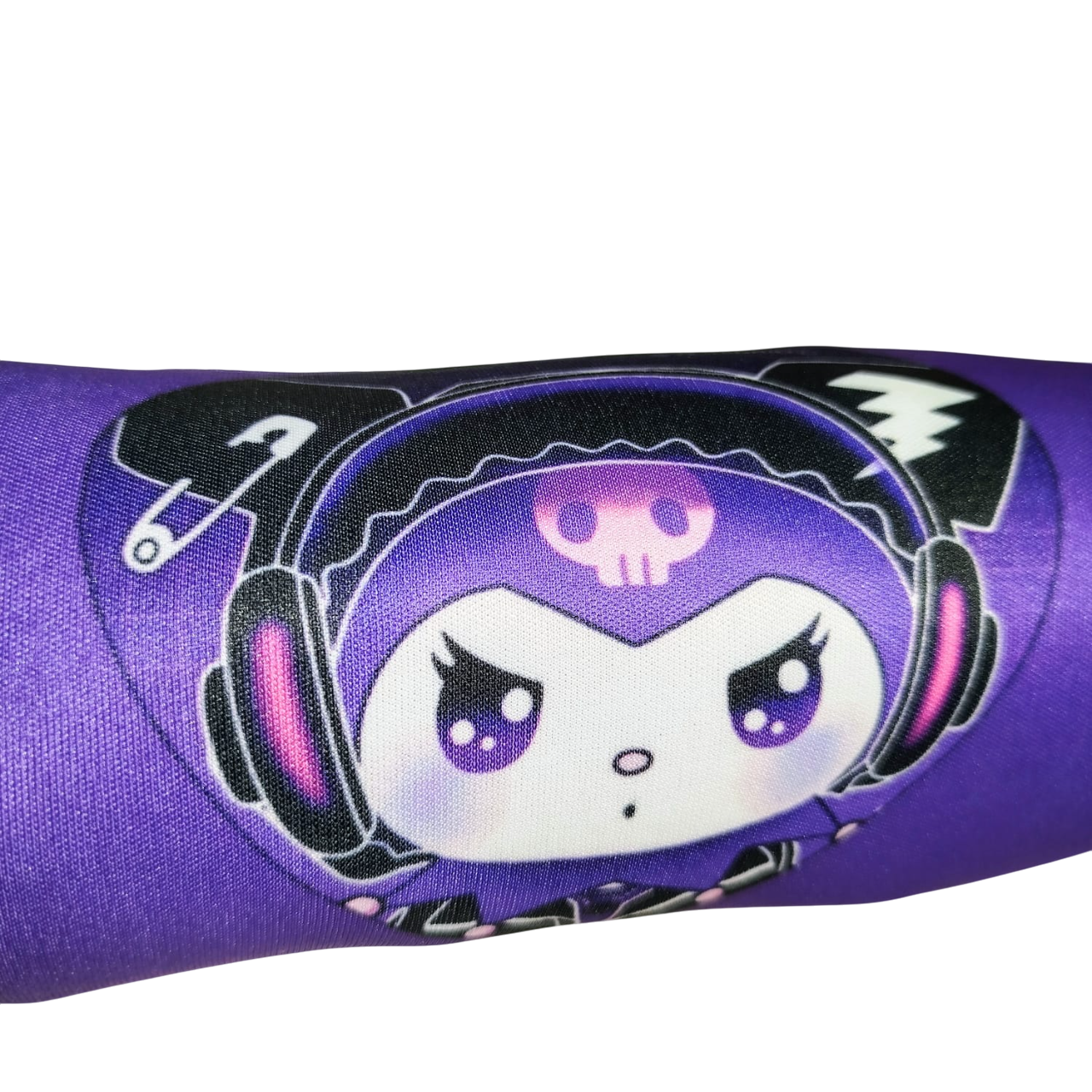 CARTUCHERAS NEOPRENE "KUROMI" TAMAÑO MEDIANO (LAVABLES) Cod 117