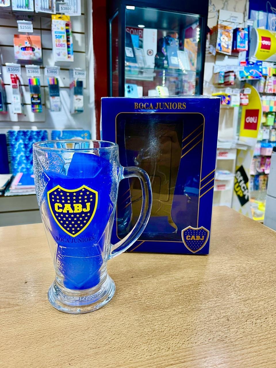 VASO CHOPERO * BOCA JUNIORS * - VIDRIO C/ MANIJA , CAJA DE REGALO, TARJETITA Y MOÑO
