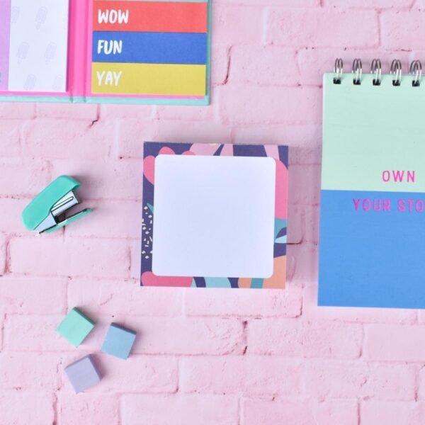 TACO de Papel "SONRIE" 76 x 76 200 unidades ** SIN ADHESIVO **