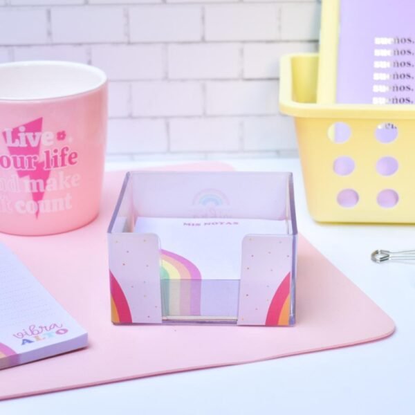 PORTA TACO DE ACRILICO "VIBRA ALTO" 76 x 76 + TACO DE PAPEL x 200 HOJAS (SIN ADHESIVO)  MIS NOTAS