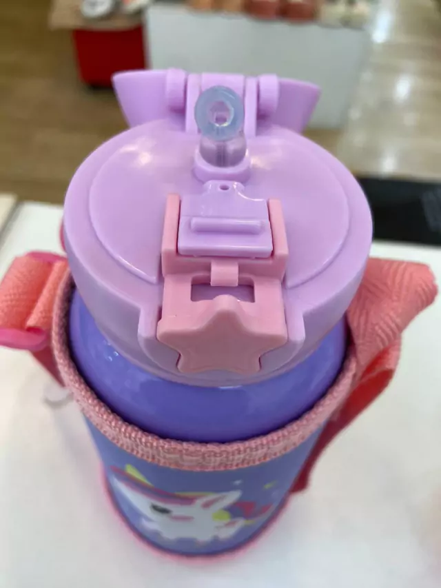 BOTELLA / TERMO INFANTIL * CONEJITO * C/ FUNDA 2 EN 1 ---> TAPA DE TERMO + PICO TIPO SORBETE 500ML ACERO INOXIDABLE