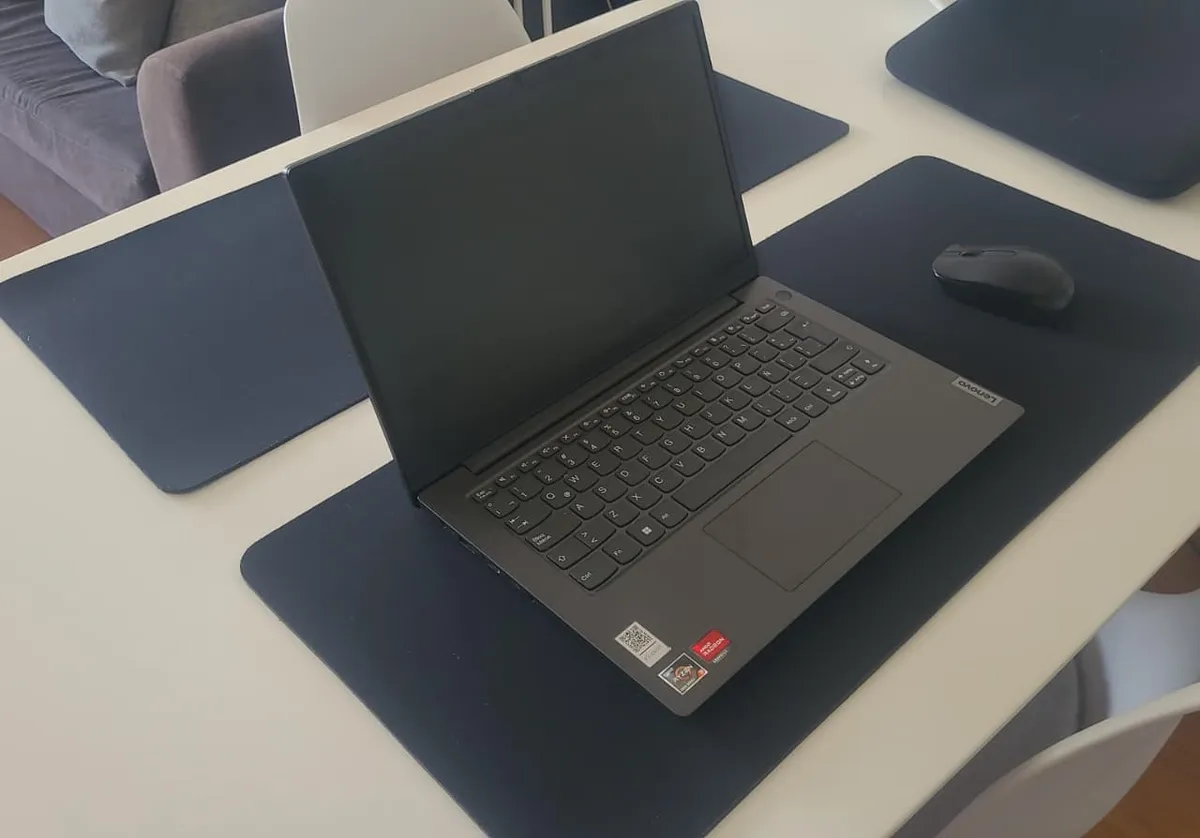 PAD PARA MOUSE ** NEGRO LISO **  PARA MOUSE Y TECLADO GRANDE ANTIDESLIZANTE XXL