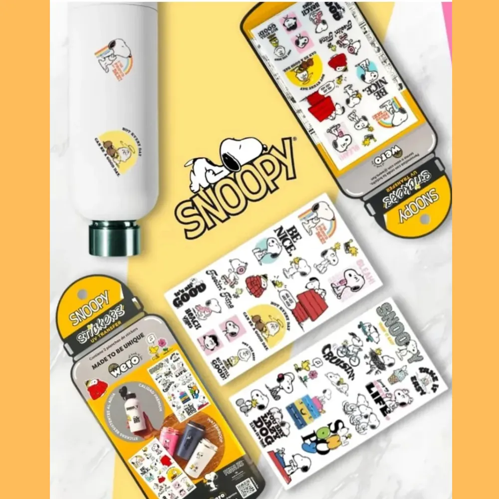 Plancha de Stickers UV * SNOOPY * RESISTENTE AL AGUA (para B0tellas, Vas0s , T3rmos) x 2 Planchas