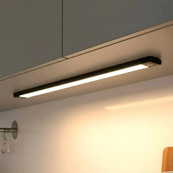 Lamparas Luz Led * Bajo Mesada 60CM Negra *  imantada RECARGABLE c/ Sensor de Movimiento